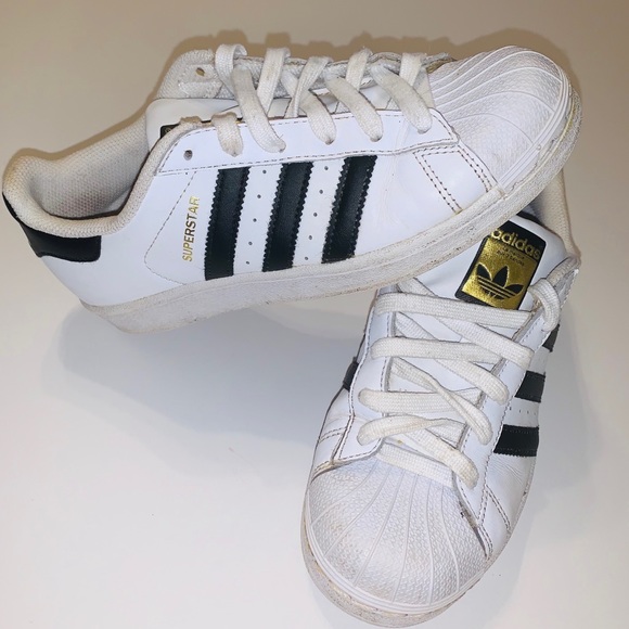 adidas superstar for girl